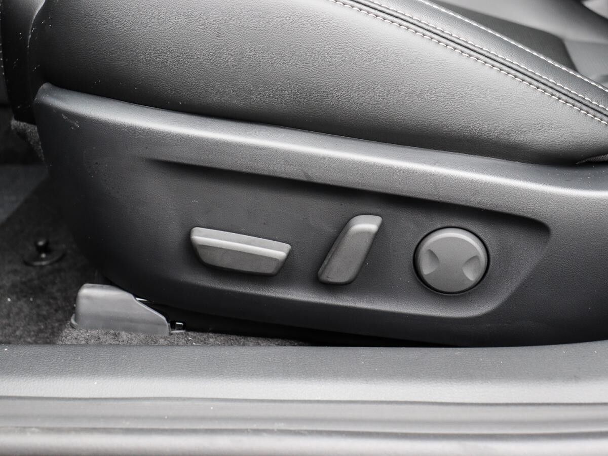 Mazda 6e EV 258ps 1AT RWD Takumi HUD SONY NAVI