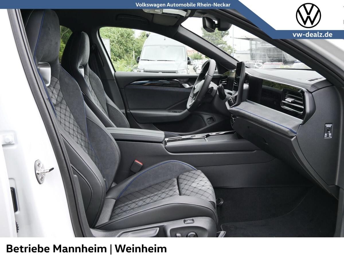 Volkswagen Passat R-Line 1.5 eHybrid OPF DSG LED Klima ALU