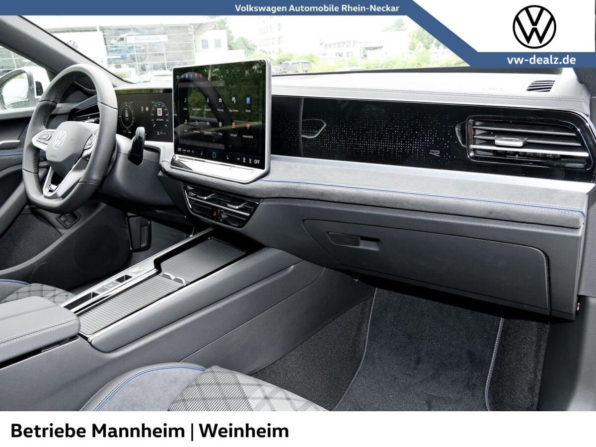 Volkswagen Passat R-Line 1.5 eHybrid OPF DSG LED Klima ALU