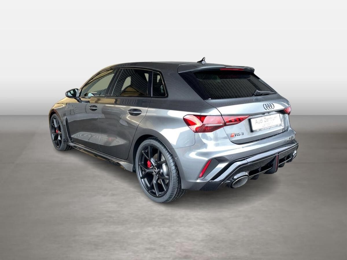 Audi RS3 RS 3 Sportback S tronic ACC AUT HUD Kam.
