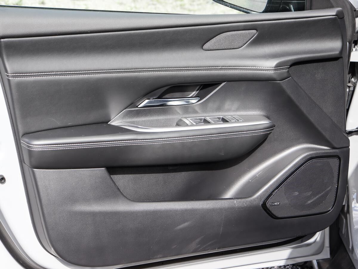 Mazda 6e EV 258ps 1AT RWD Takumi HUD SONY NAVI