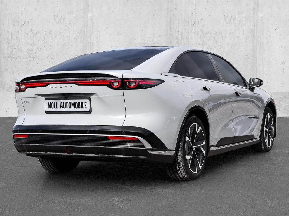 Mazda 6e EV 258ps 1AT RWD Takumi HUD SONY NAVI