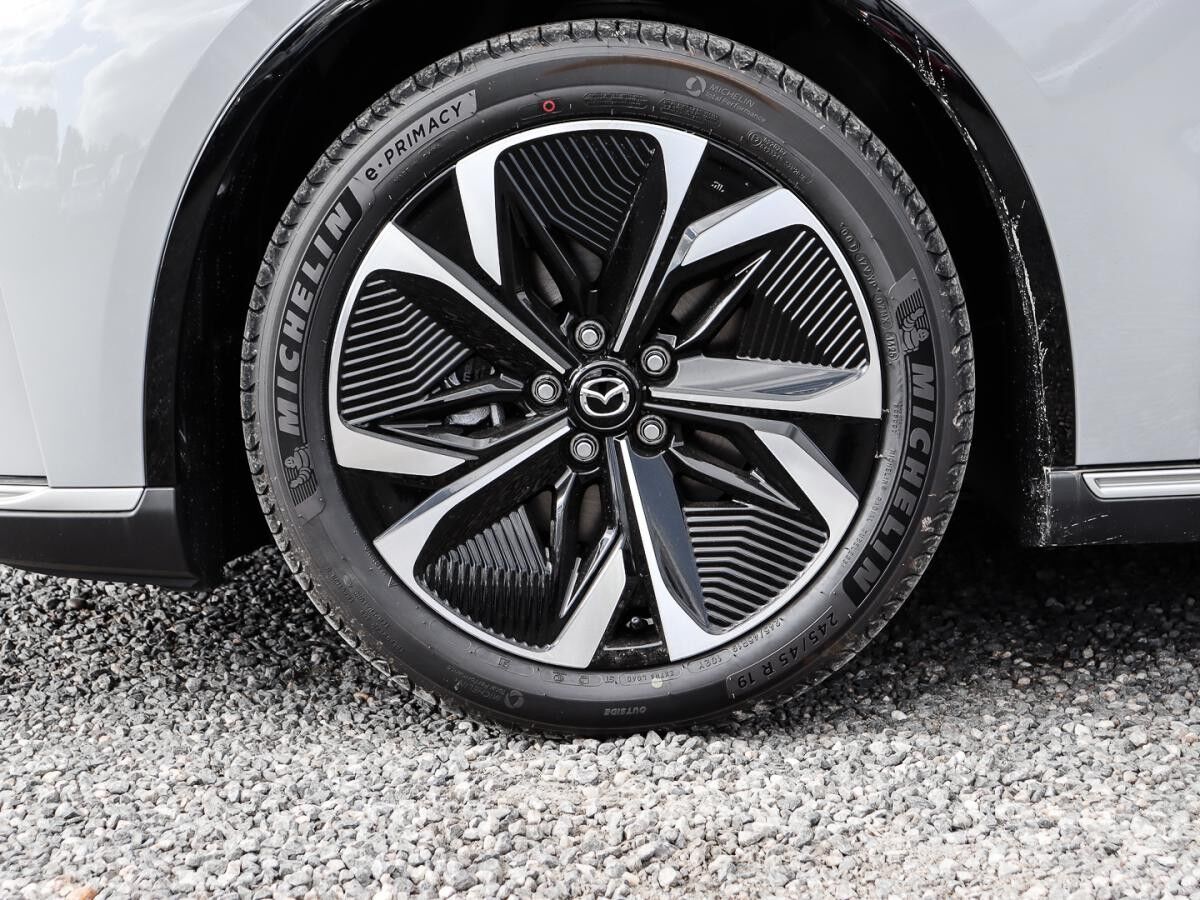 Mazda 6e EV 258ps 1AT RWD Takumi HUD SONY NAVI