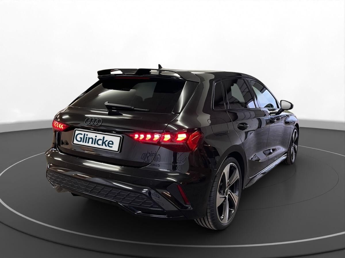 Audi A3 Sportback TFSI S line AHK Pano Matrix LM 19" Navi