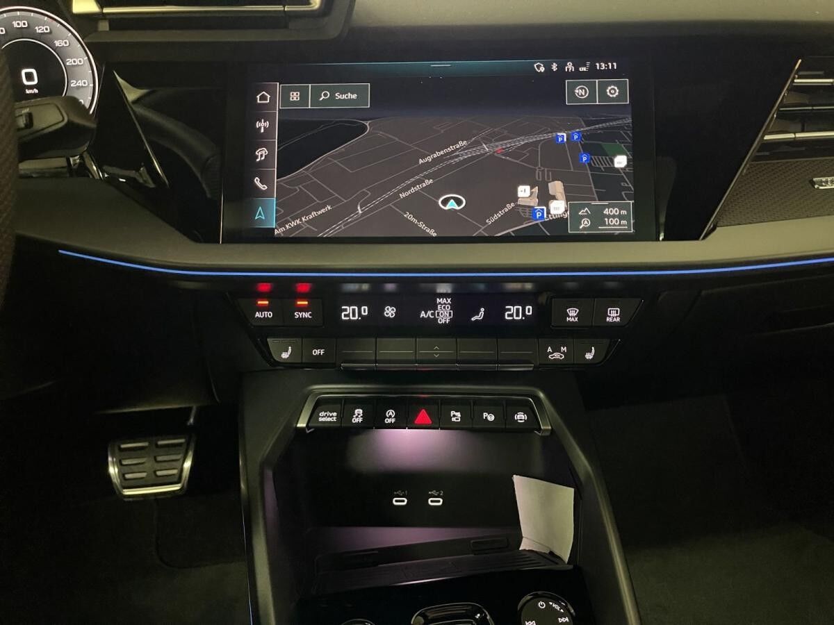 Audi A3 Sportback TFSI S line AHK Pano Matrix LM 19" Navi