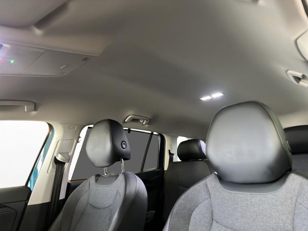 Volkswagen Tayron 2.0 TDI 4M Life 7-Sitzer AHK Matrix LM 18" Navi ACC