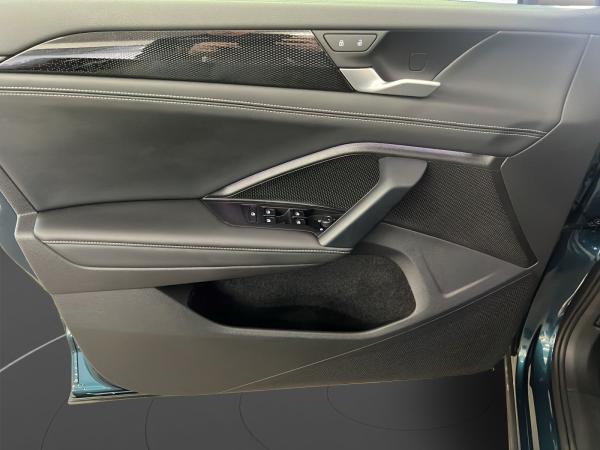 Volkswagen Tayron 2.0 TDI 4M Life 7-Sitzer AHK Matrix LM 18" Navi ACC