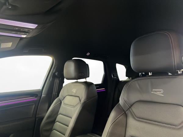 Volkswagen Touareg 3.0 TDI V6 4M R-Line AHK Matrix LM 19" Navi RFK ACC