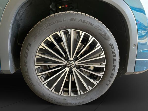 Volkswagen Tayron 2.0 TDI 4M Life 7-Sitzer AHK Matrix LM 18" Navi ACC