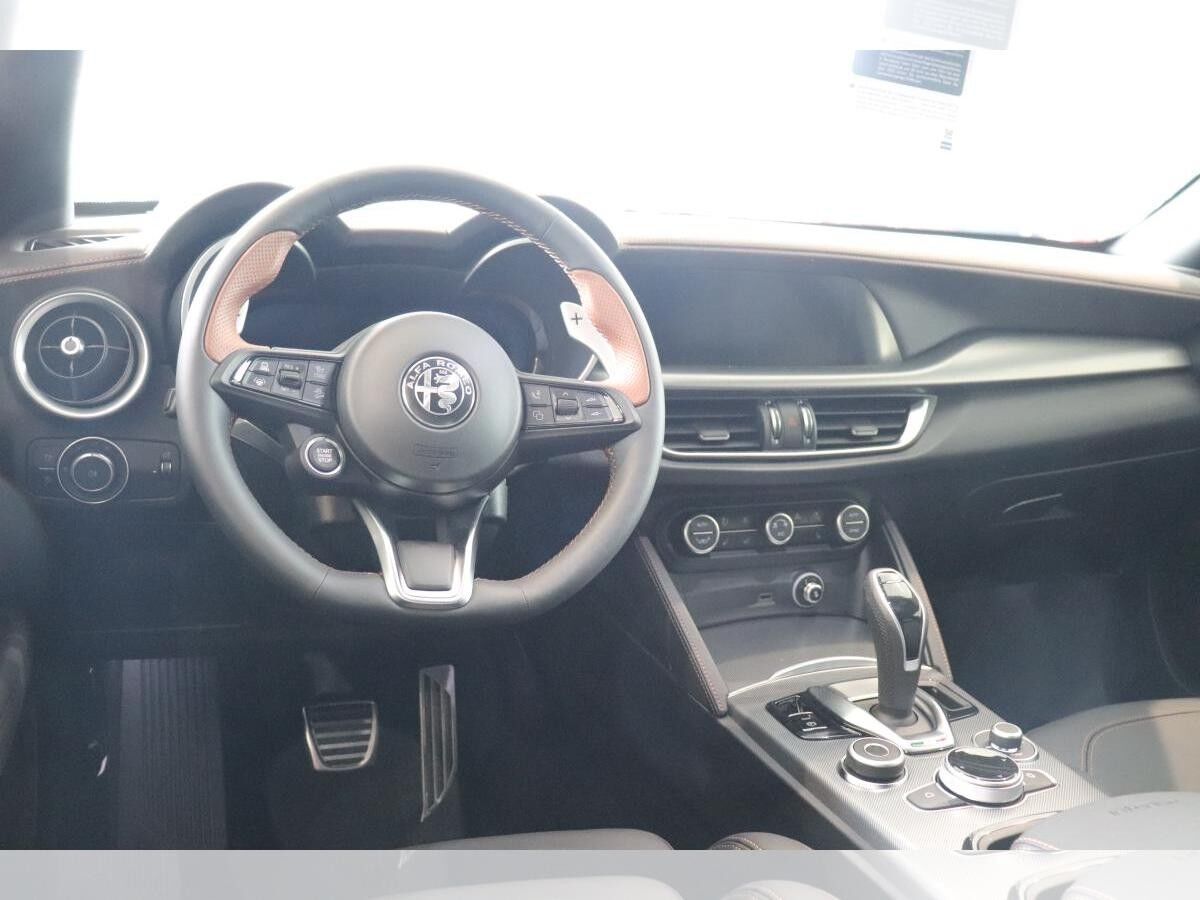 Alfa Romeo Stelvio **Herbstaktion SOFORT VERFÜGBAR**Intensa Diesel