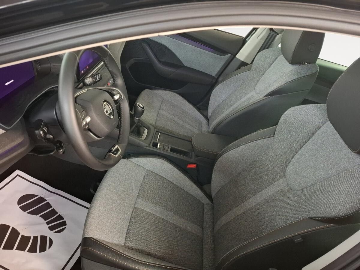 Skoda Octavia Combi 1.5 TSI Selection RFK LED ACC