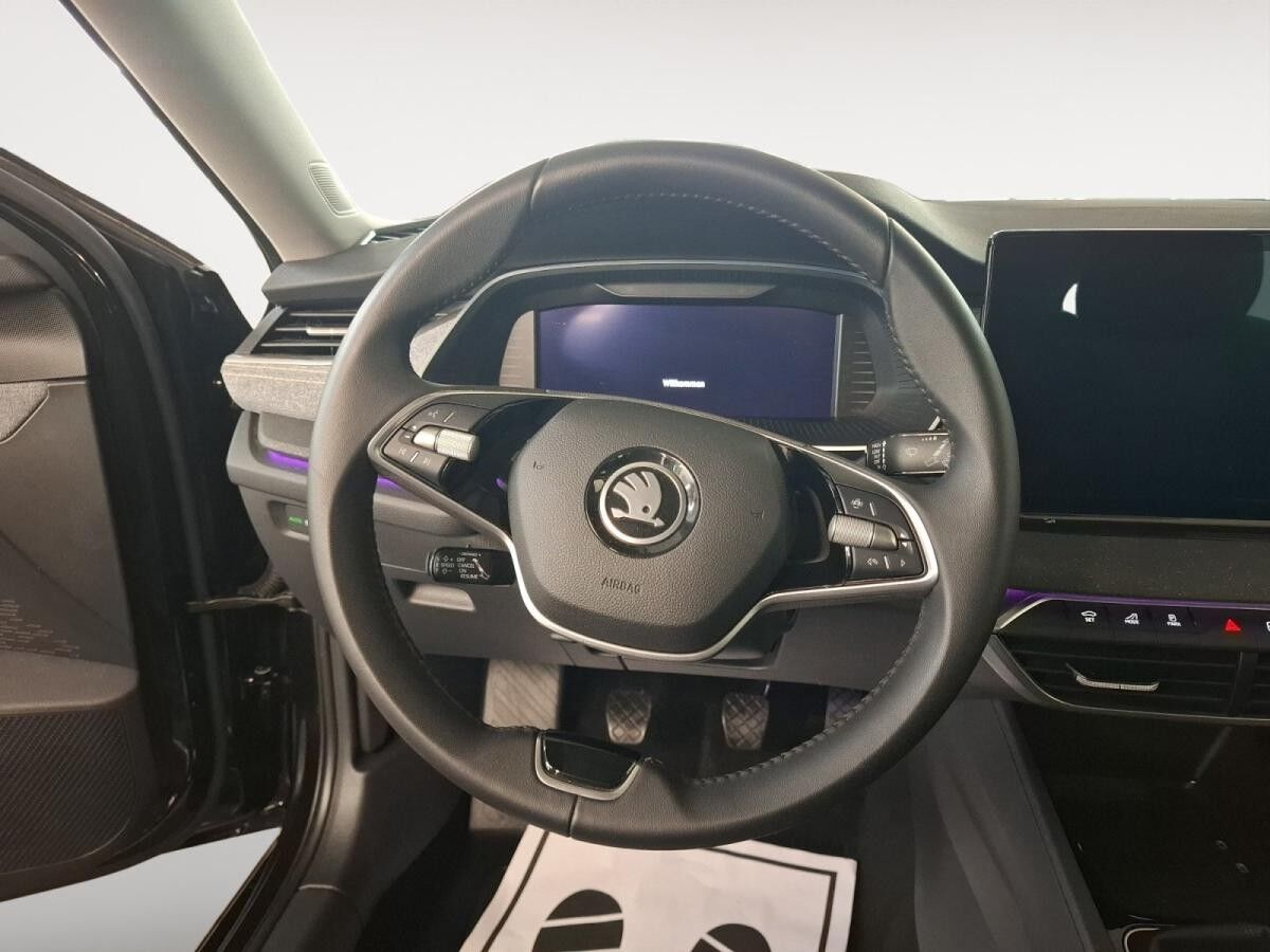 Skoda Octavia Combi 1.5 TSI Selection RFK LED ACC