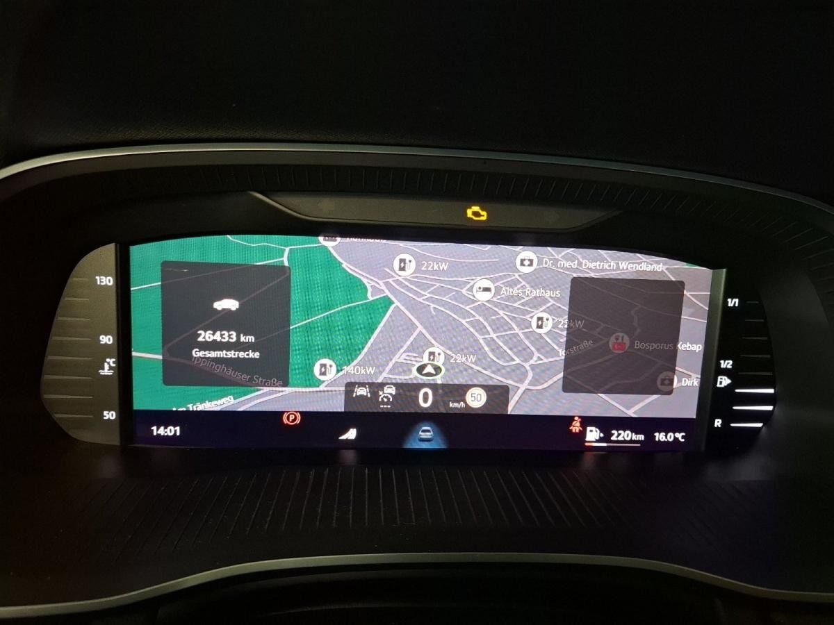 Skoda Octavia Combi 1.5 TSI Selection RFK LED ACC