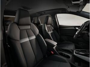 Audi Q4 e-tron 45 210 kW S-Line 0,25% Versteuerung + NAVI + AHK + SHZ + SPORTSITZE + FERNLICHTASSISTENT +