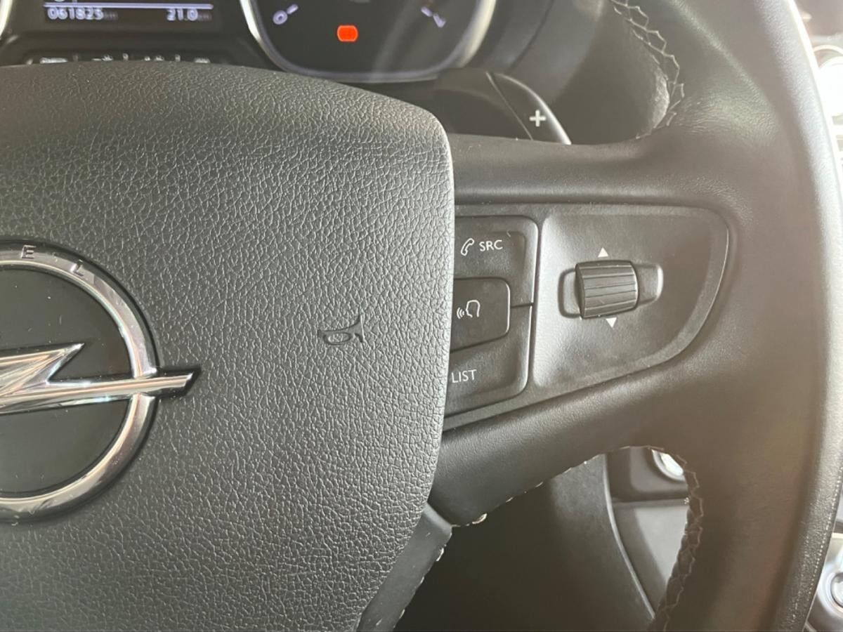 Opel Zafira Life 2.0D Navi,Parkpilot,HeadUpDisplay