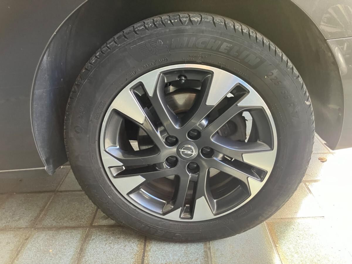 Opel Zafira Life 2.0D Navi,Parkpilot,HeadUpDisplay