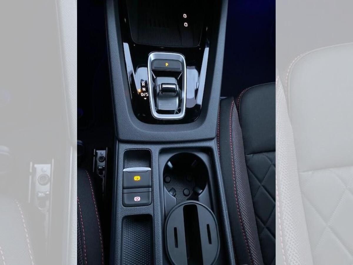 Skoda Octavia Combi RS 2.0 TSI DSG MATRIX RFK ACC APP