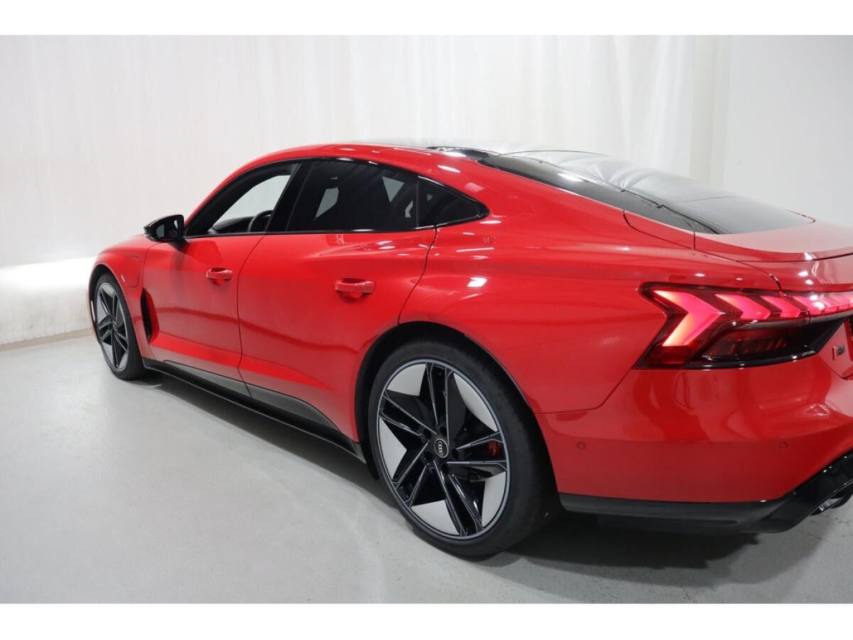 Audi RS e-tron GT quattro B&O*Pano*Matrix *