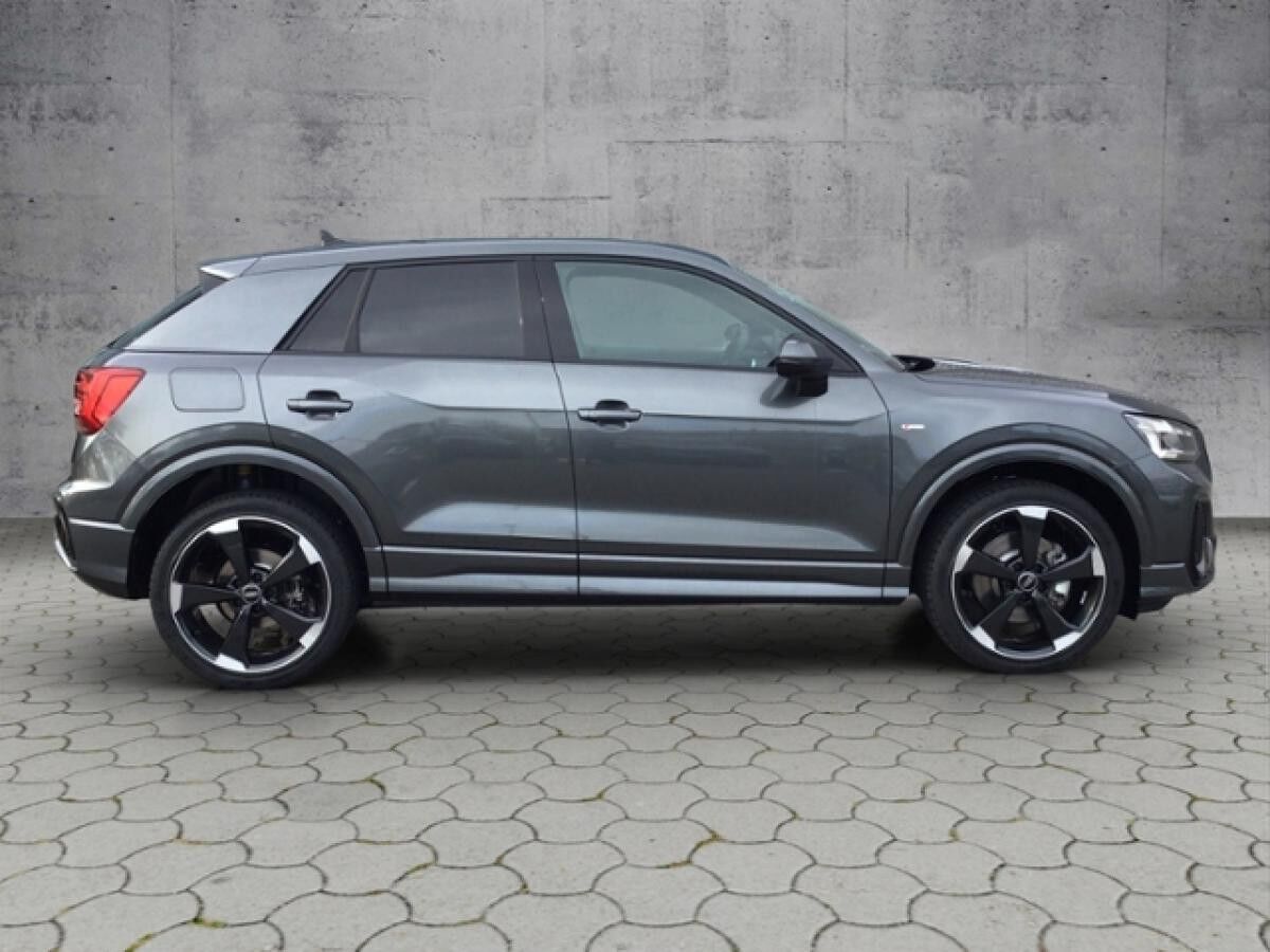 Audi Q2 S line 40 TFSI quattro S tronic