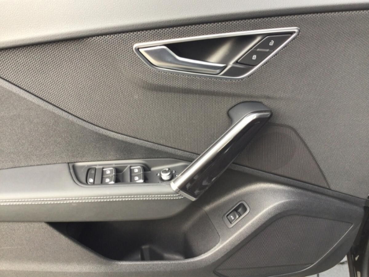 Audi Q2 S line 40 TFSI quattro S tronic