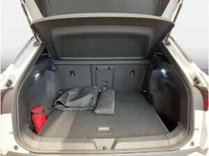 Volkswagen ID.4 Pro ACC AUT Akustikglas Fernlichtass. HUD