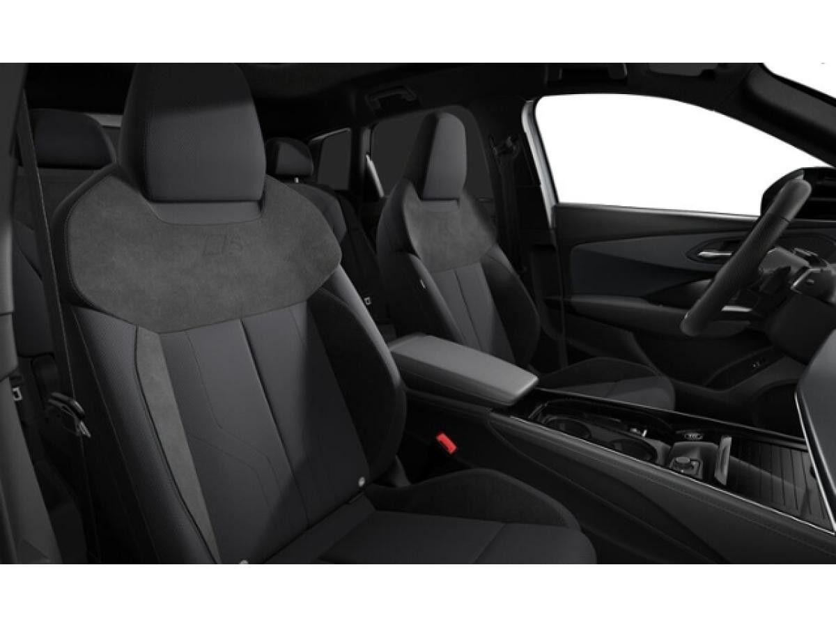 Audi Q3 SUV TFSI S tronic*S-Line*AHK* Audi Q3 SUV TFSI S tronic*S-Line*AHK*