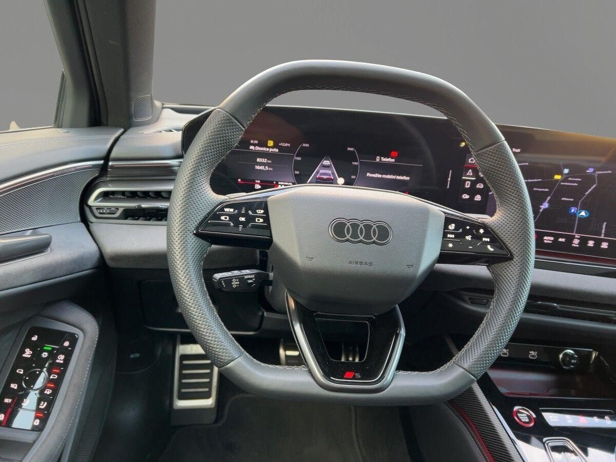 Audi A5 Limousine TFSI quattro S tronic Pano Standhzg B&O Audi A5 Limousine TFSI quattro S tronic Pano Standhzg B&O