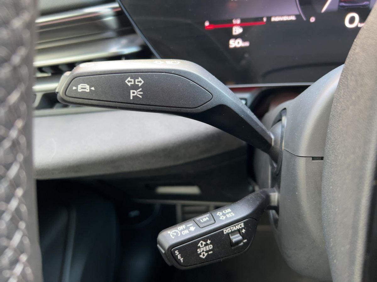 Audi A5 Limousine TFSI quattro S tronic Pano Standhzg B&O Audi A5 Limousine TFSI quattro S tronic Pano Standhzg B&O