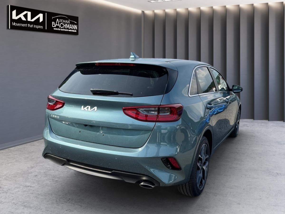 Kia Ceed 1.5 T-GDI 48V DCT Ultimate/Style Navi