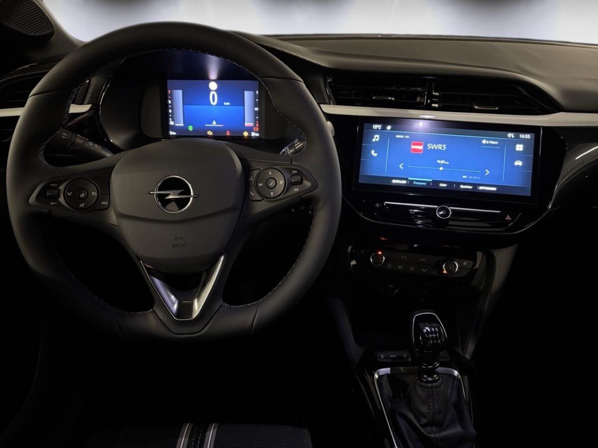 Opel Corsa 1.2 GS PDC vo + hi Kamera CarPlay