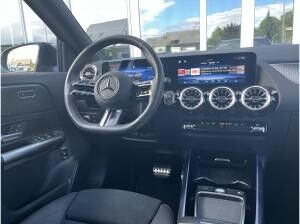 Mercedes-Benz GLA 250 4M AMG+Advanced+Night+20"+AHK+KeyGo+RüK