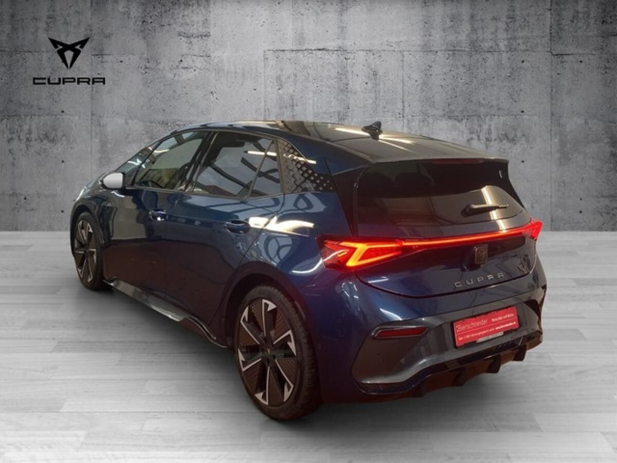 Cupra Born VZ h 20 PANO HUD TOP VIEW SENNHEISER HEAT PUMP