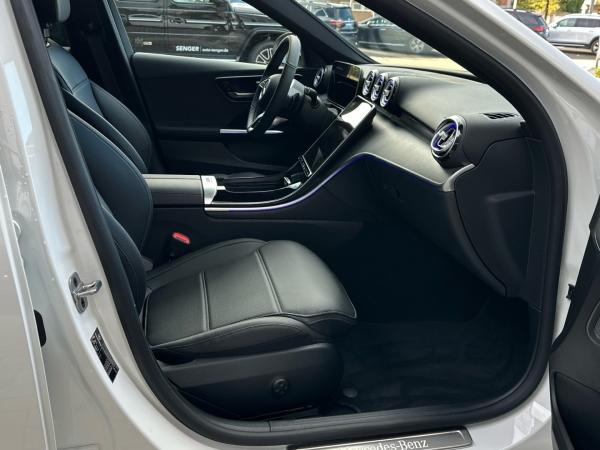 Mercedes-Benz C 200 T Avantgarde Digital-Light AHK Ambiente