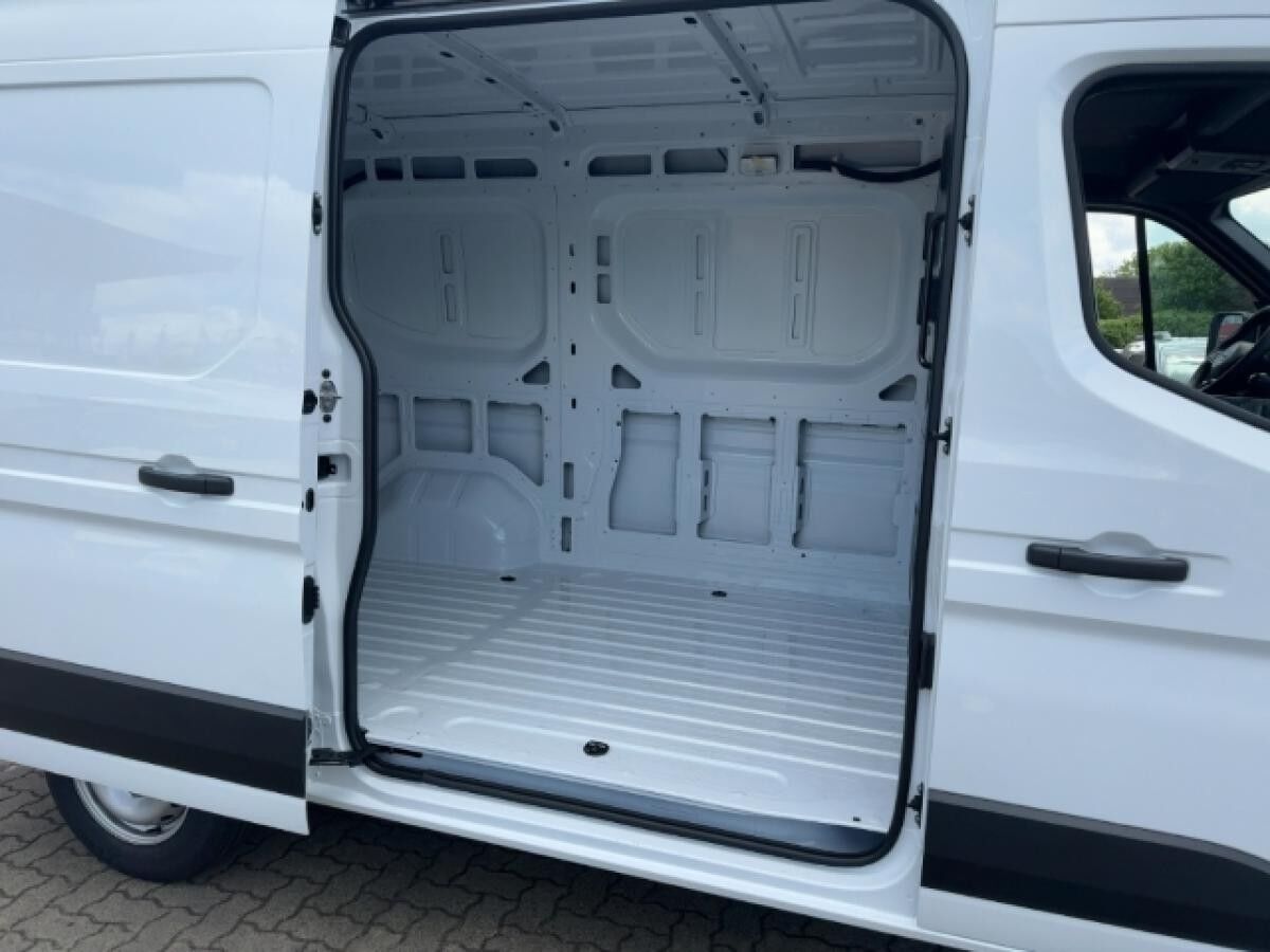 Nissan Interstar ACENTA Kasten 3,5t L2H2 Klima / Neues Modell !!