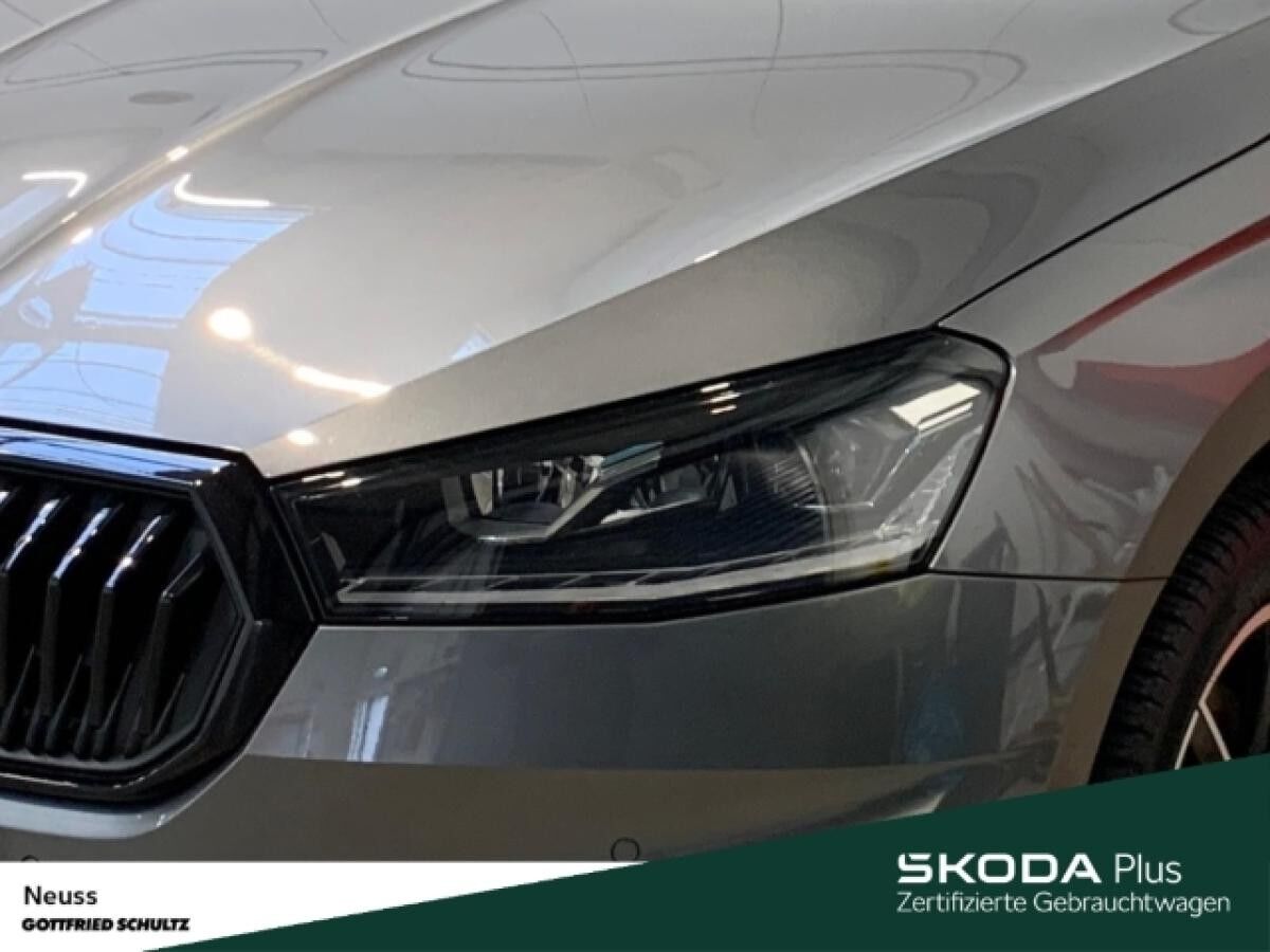 Skoda Fabia MONTE CARLO DSG SITZHEIZUNG EINPARKHILFE NAVI LED