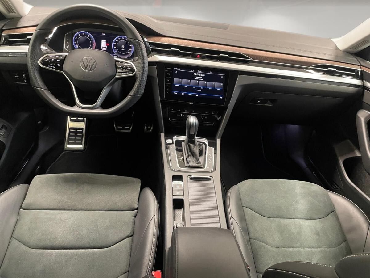 Volkswagen Arteon Shooting Brake Elegance 2.0 TSI 140kW DSG - LED AHK Rear View IQ.Drive Navi LM SHZ DAB+ MFL Digital Cockpit Pro