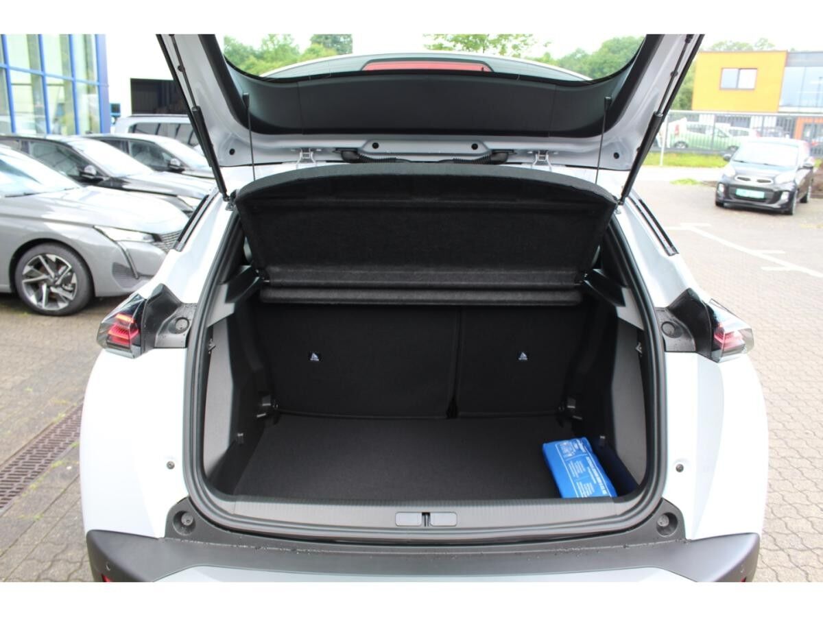 Peugeot 2008 STYLE PureTech 100 *SOFORT LIEFERBAR*