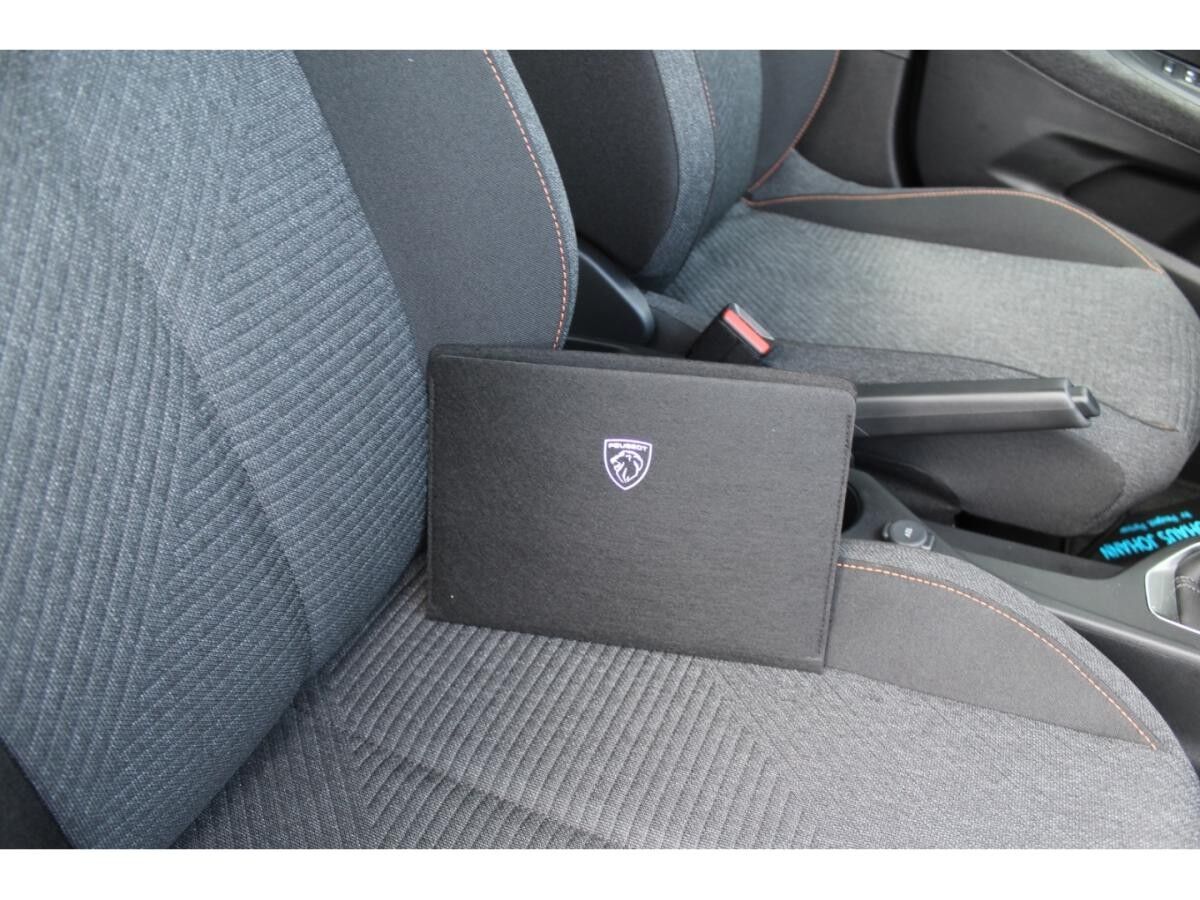 Peugeot 2008 STYLE PureTech 100 *SOFORT LIEFERBAR*