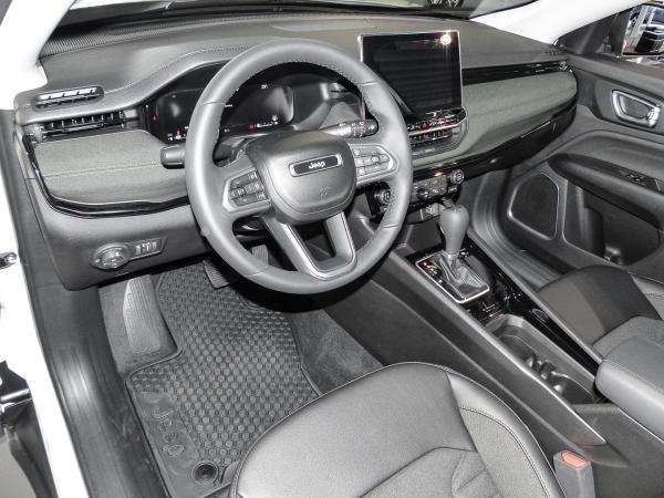 Jeep Compass North Star Mild-Hybrid Sicherheits-Paket LED ACC