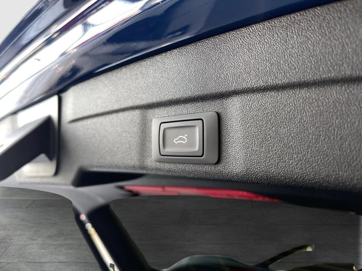 Audi S5 Avant EDITION ONE