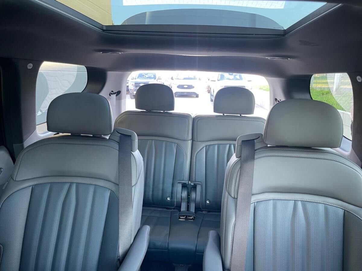 Kia EV9 GT-Line P6 AWD Swivel Glasdach HUD 360°Kamera