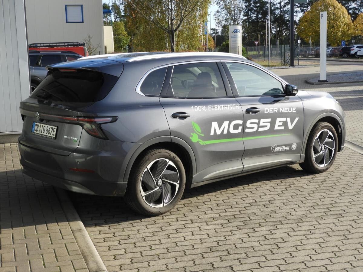 MG S5 EV MG S5 EV Luxury Long Range Tageszulassung