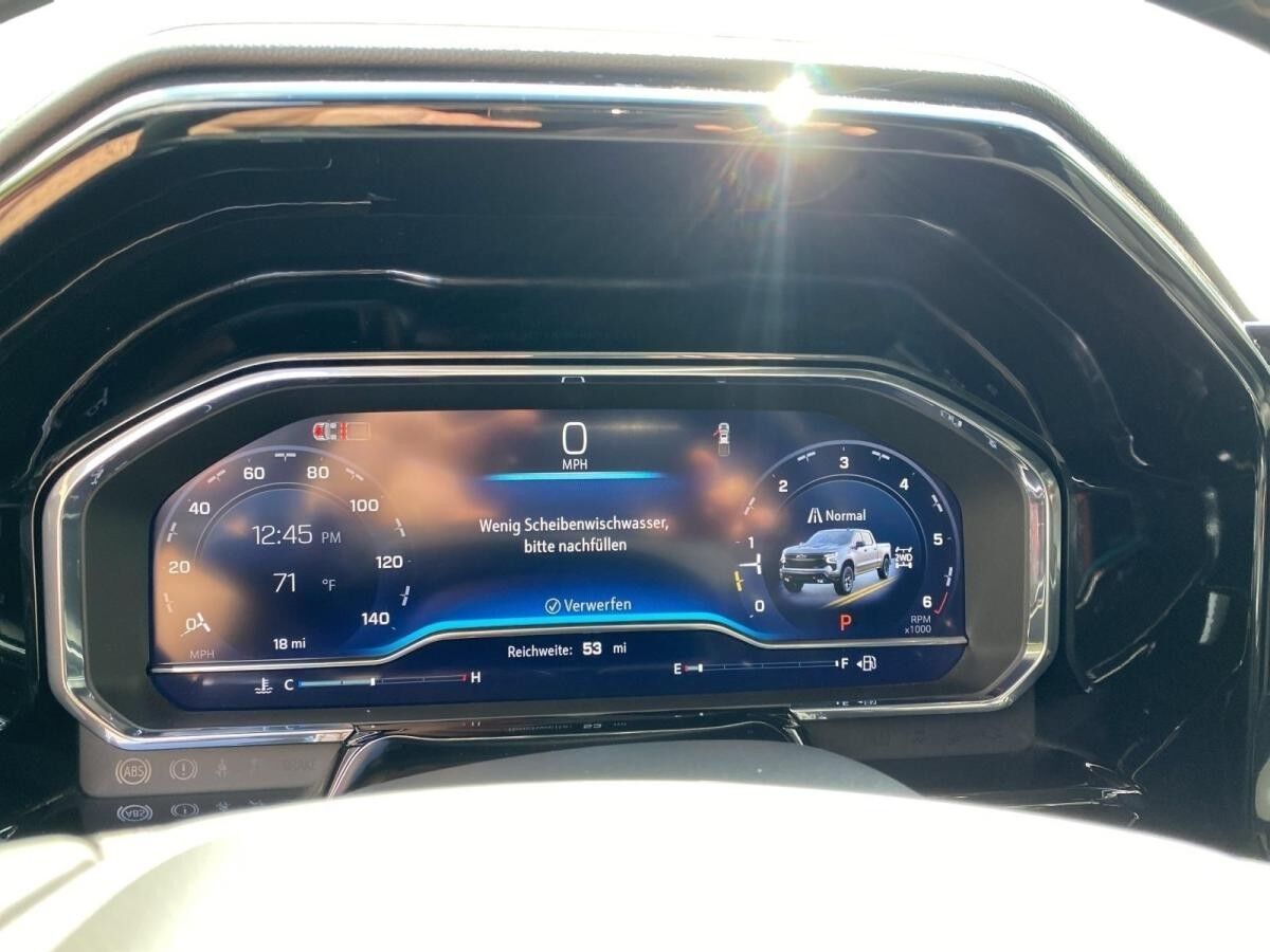 Chevrolet Silverado 1500 4WD LT TRAIL BOSS 6.2L V8