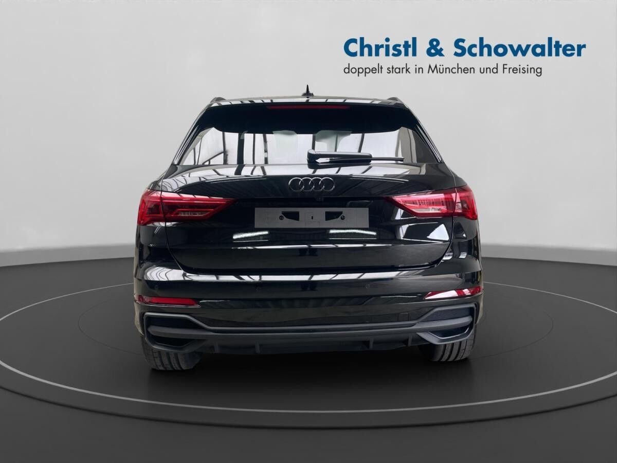 Audi Q3 35 TDI S-tronic - S line