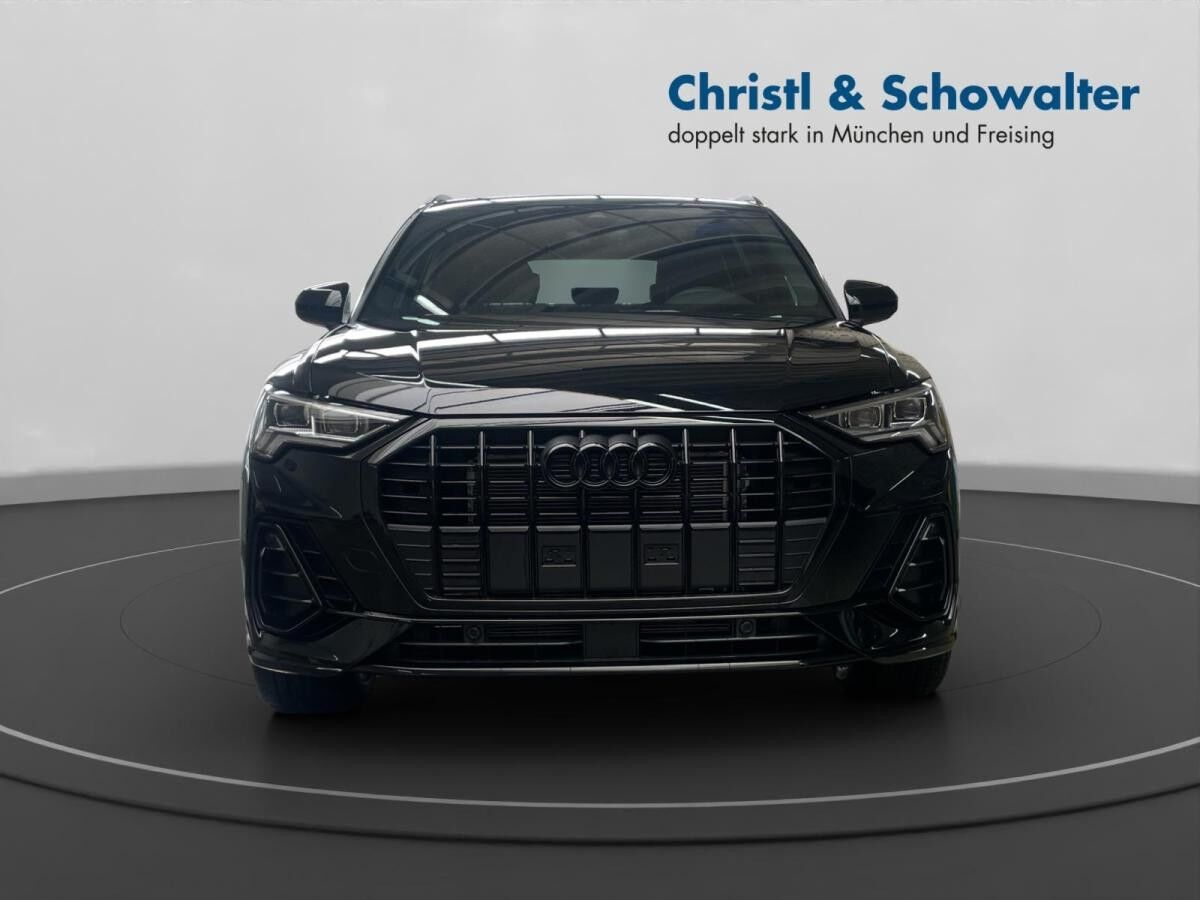 Audi Q3 35 TDI S-tronic - S line