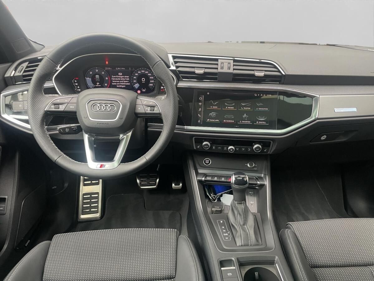 Audi Q3 35 TDI S-tronic - S line