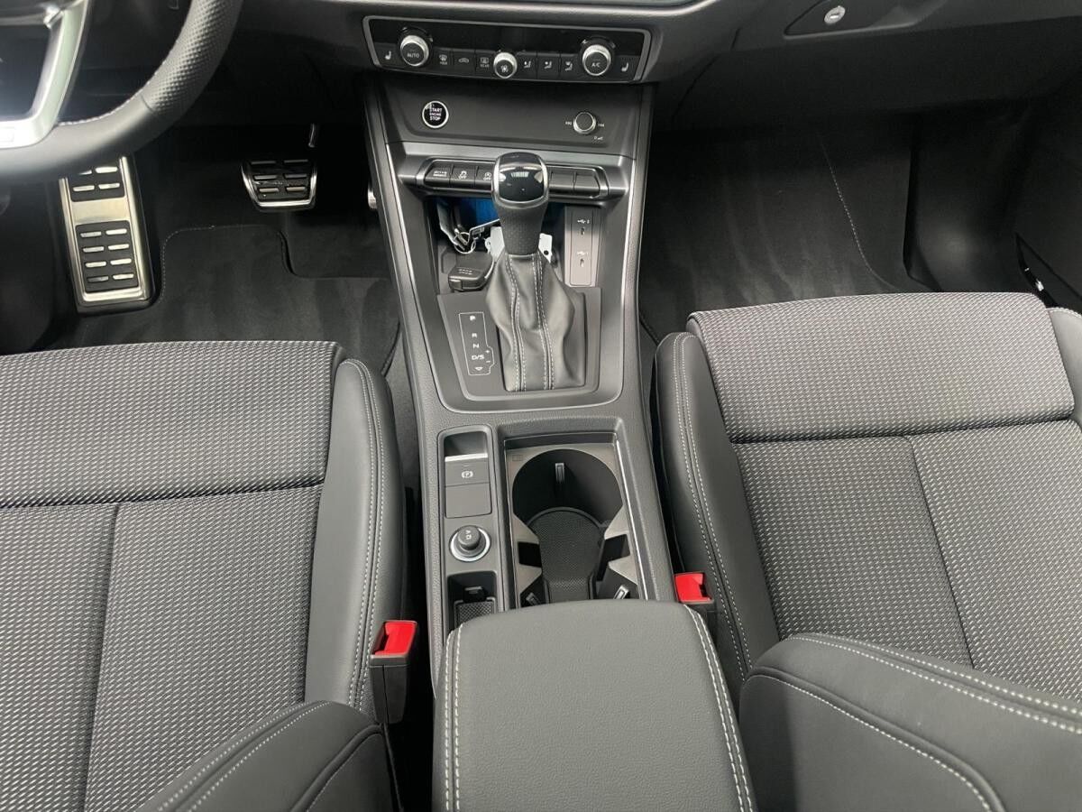 Audi Q3 35 TDI S-tronic - S line