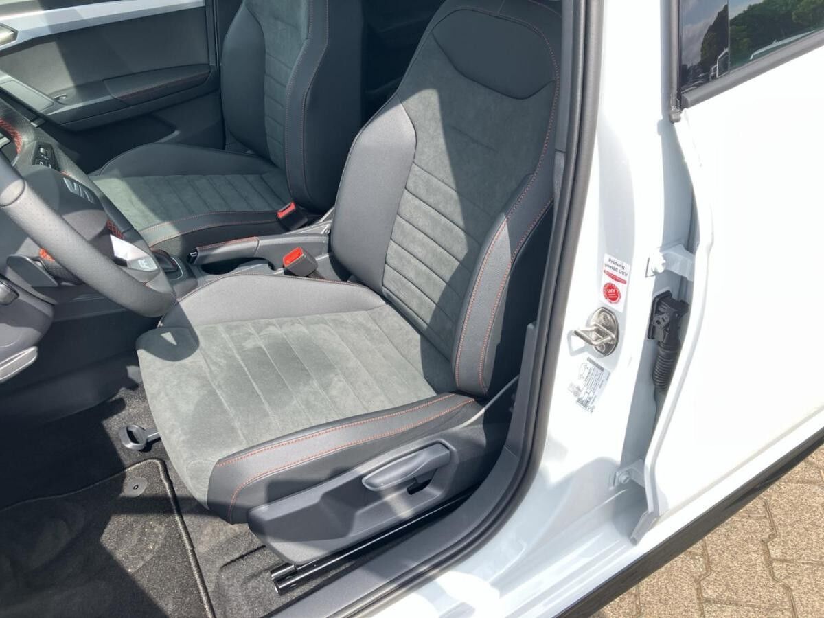 Seat Ibiza FR Black Edition 1.0 TSI 7-Gang-DSG Pano/Navi/SHZ/PDC