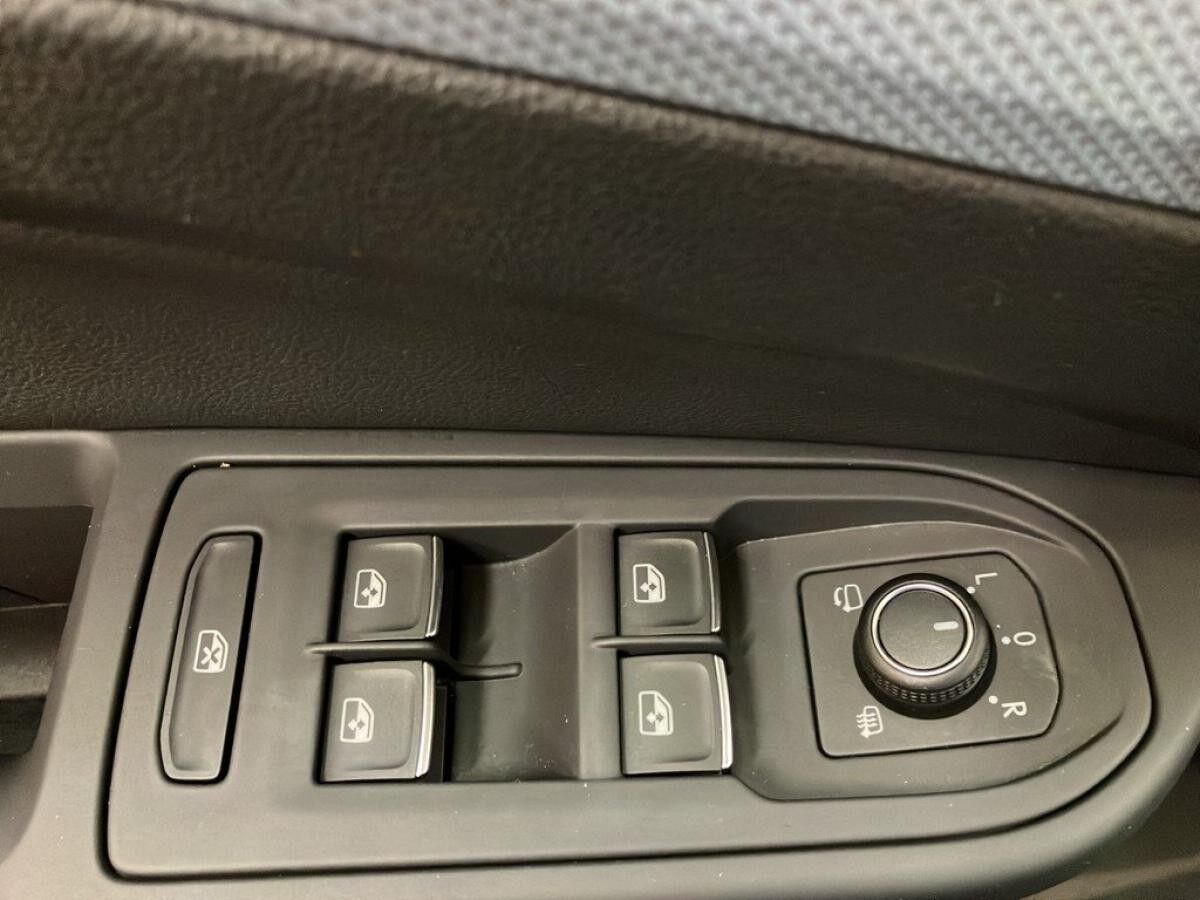 Volkswagen Golf VIII 2.0 TDI DSG GOAL / SOFORT VERFÜGBAR !