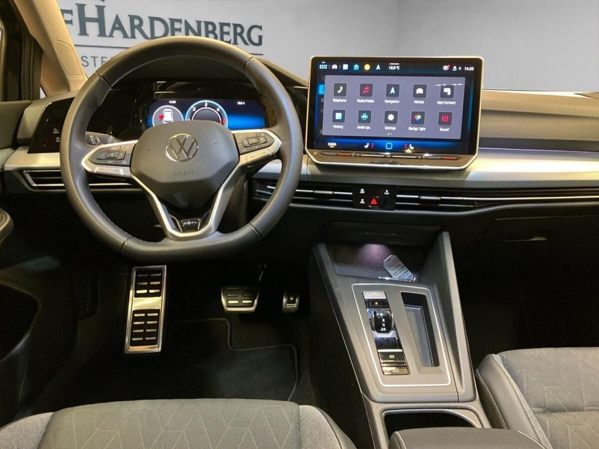 Volkswagen Golf VIII 2.0 TDI DSG GOAL / SOFORT VERFÜGBAR !